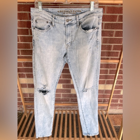 American Eagle acid wash distressed jeans - Picture 1 of 8